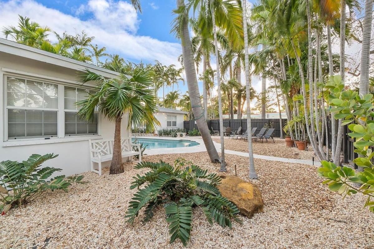 Walk To Las Olas Banyan Room Palm Paradise Inn Fort Lauderdale Exterior foto